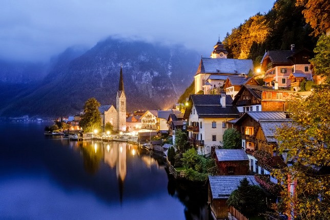 5. Hallstatt.jpg